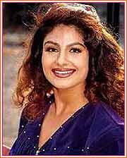 Ayesha Jhulka Wallpapers